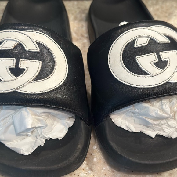 COPY - Original Gucci Women’s Interlocking G slides-Size 38 or 8 - Picture 11 of 14